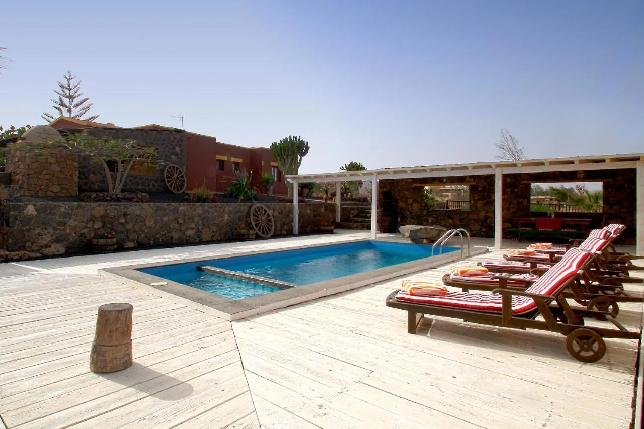 Villa Los Volcanes El Charco  0*, El Charco (Las Palmas) Spagna